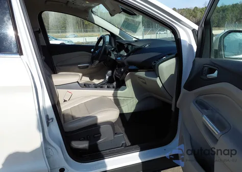 2017 Ford Escape Titanium из США, поврежденный, VIN 1FMCU0JD7HUB26228